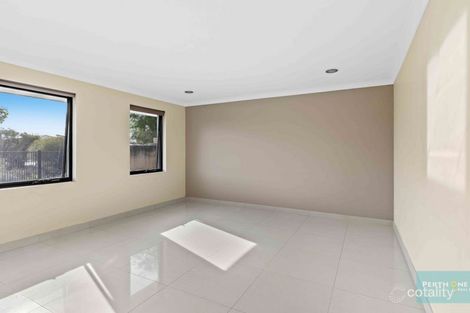 Property photo of 10 Eaton Lane Southern River WA 6110