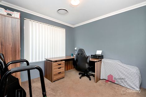 Property photo of 19 Solstice Way Australind WA 6233
