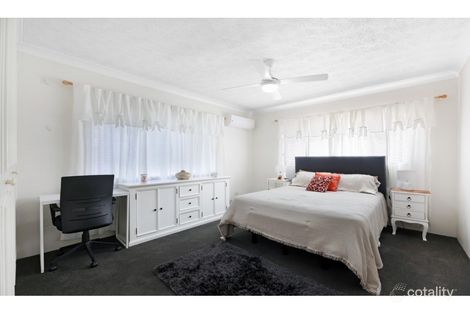 Property photo of 6/264 Marine Parade Labrador QLD 4215