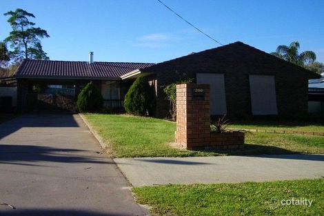 208 Atkinson St N, Collie, WA 6225