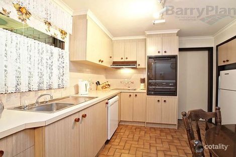 Property photo of 63 Hume Avenue Melton South VIC 3338