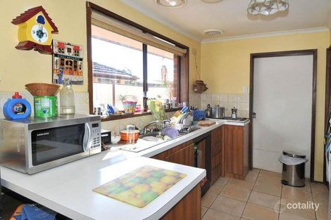 Property photo of 9 Denton Avenue St Albans VIC 3021