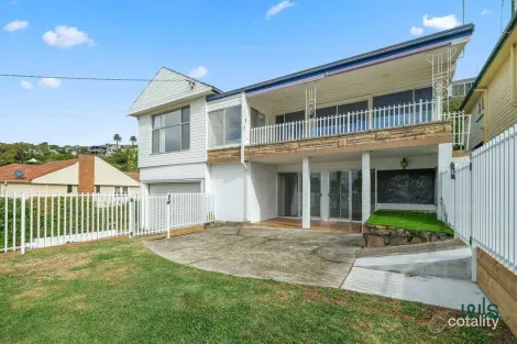 Property photo of 196 Merewether Street Merewether NSW 2291