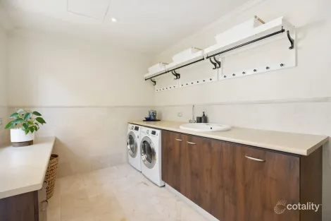 Property photo of 35 Van Kleef Circuit Mount Claremont WA 6010