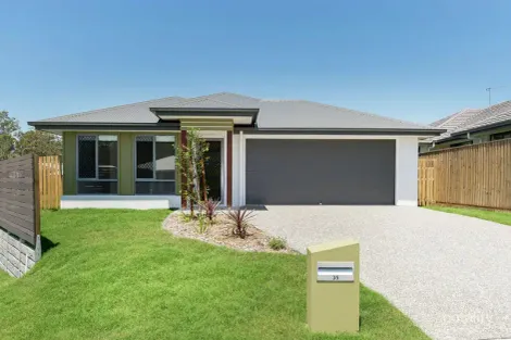 35 Allerton Park Dr, Park Ridge, QLD 4125