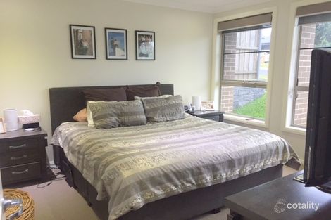 Property photo of 7 Epsom Street Spring Farm NSW 2570
