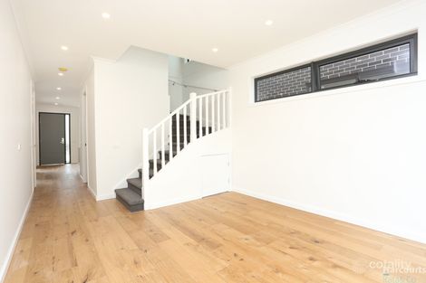 Property photo of 16/10 Crevelli Street Reservoir VIC 3073