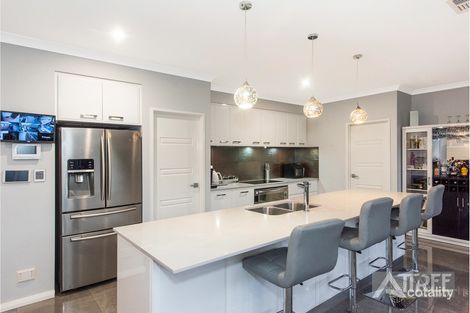 Property photo of 90 Castlewood Parkway Southern River WA 6110