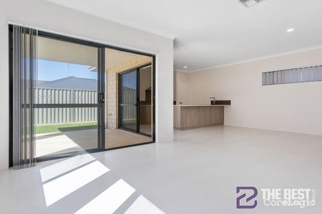 Property photo of 12 Sweetgum Way Piara Waters WA 6112