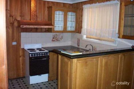 Property photo of 40 Fenton Crescent Minto NSW 2566