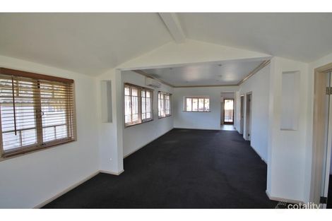 Property photo of 8 Hockings Street Holland Park West QLD 4121
