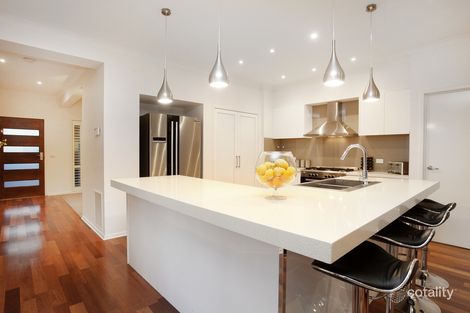 Property photo of 4 Ivan James Place Caroline Springs VIC 3023