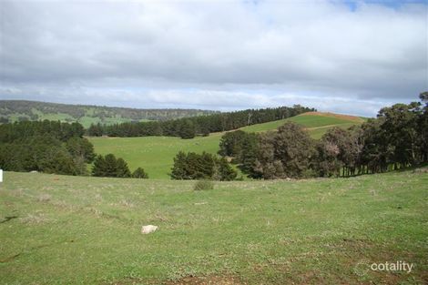 Property photo of 6 Maple View Kangaroo Gully WA 6255