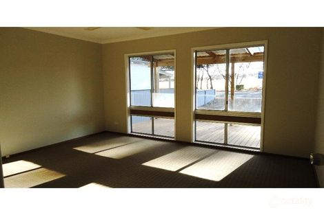 Property photo of 80 Hunt Road Beverley WA 6304