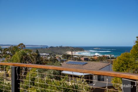 Property photo of 11 Ocean View Parade Caves Beach NSW 2281