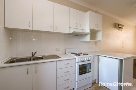 Property photo of 1/62 George Street Bathurst NSW 2795
