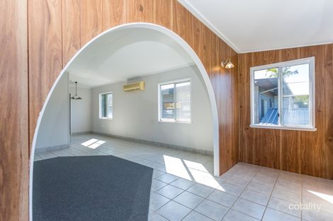 Property photo of 10 Rosella Street Slade Point QLD 4740