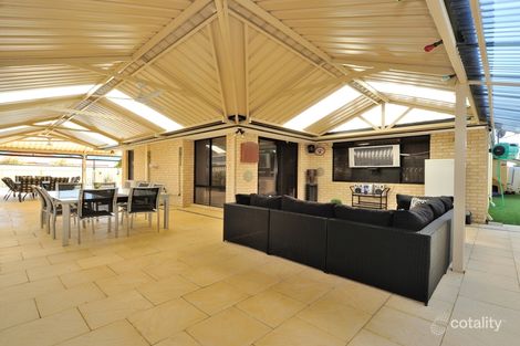 Property photo of 23 Whyalla Circle Port Kennedy WA 6172
