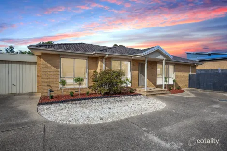 Property photo of 2/86 First Avenue Rosebud VIC 3939