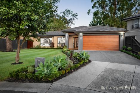 27 Nathan Ct, Mooroolbark, VIC 3138