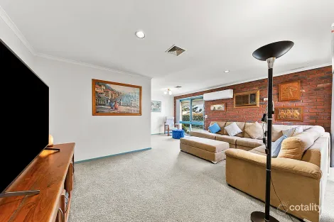 Property photo of 161 Ahern Road Pakenham VIC 3810