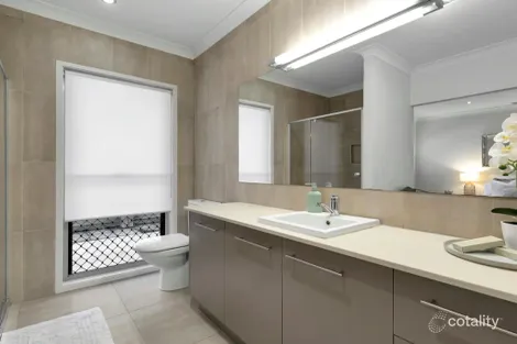 Property photo of 62 Hounslow Way Seventeen Mile Rocks QLD 4073