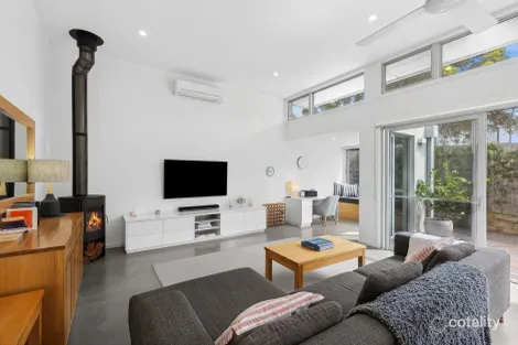 Property photo of 15 Riverside Terrace Barwon Heads VIC 3227