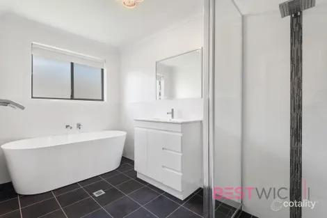 Property photo of 87 Basalt Way Kelso NSW 2795