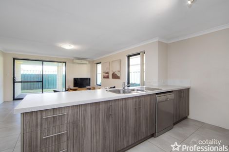 Property photo of 22 Hardey East Road Wattle Grove WA 6107