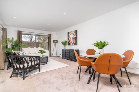 Property photo of 2/15 Weavell Place Kambah ACT 2902