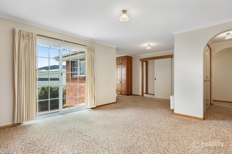 Property photo of 2/15 Topham Street Rose Bay TAS 7015