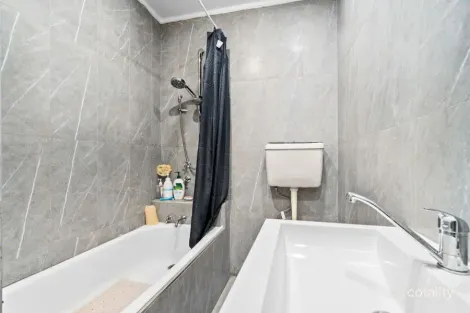 Property photo of 18 Catherine Avenue Lurnea NSW 2170