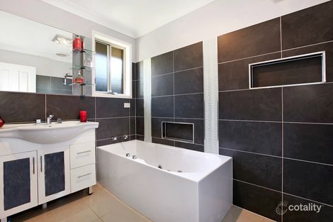 Property photo of 3/3 Roma Road Valentine NSW 2280