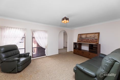 Property photo of 16 Orford Place Illawong NSW 2234
