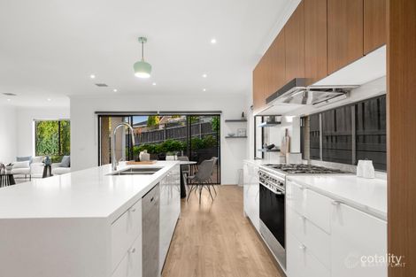 Property photo of 63 Valepark Drive Donvale VIC 3111