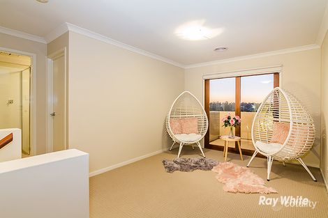 Property photo of 22 Selandra Boulevard Clyde North VIC 3978