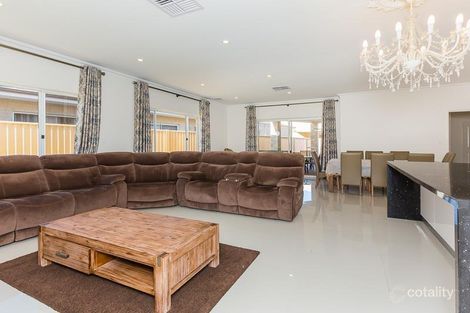 Property photo of 15 Renoir Way Southern River WA 6110
