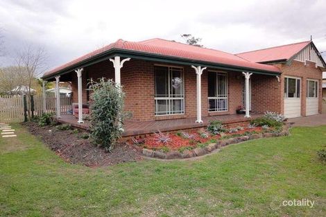 Property photo of 11 Leslie Street Lorn NSW 2320