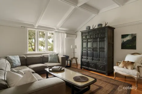 Property photo of 62 Ashgrove Avenue Ashgrove QLD 4060