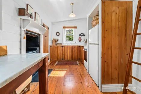 Property photo of 27 Regent Street Port Fairy VIC 3284