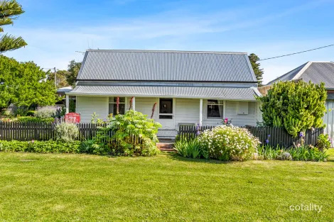 Property photo of 27 Regent Street Port Fairy VIC 3284