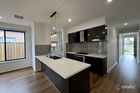 Property photo of 105 Elpis Road Weir Views VIC 3338