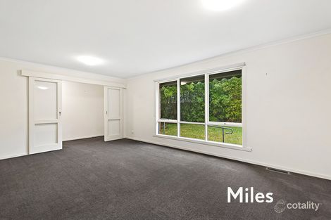 Property photo of 2/32 Jacka Street Macleod VIC 3085
