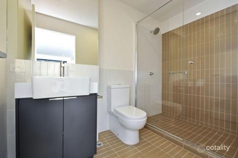 Property photo of 102/5 Zenith Rise Bundoora VIC 3083