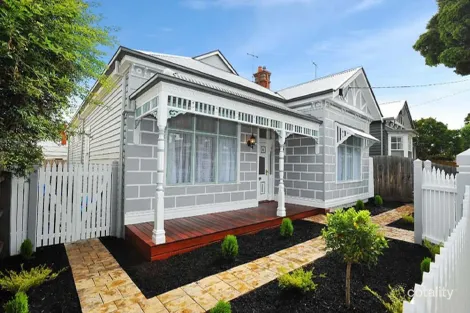 13 Charles St, Seddon, VIC 3011