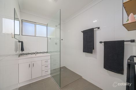 Property photo of 15 Sandpiper Avenue New Auckland QLD 4680
