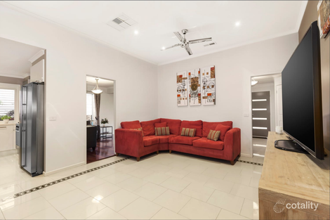 Property photo of 15 Heritage Drive Mill Park VIC 3082