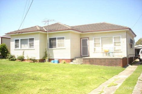 Property photo of 18 Gardiner Crescent Fairfield West NSW 2165