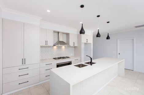 Property photo of 21 Livingstone Drive Gol Gol NSW 2738