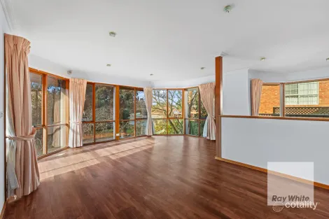 Property photo of 41 Cheadle Crescent Bundoora VIC 3083